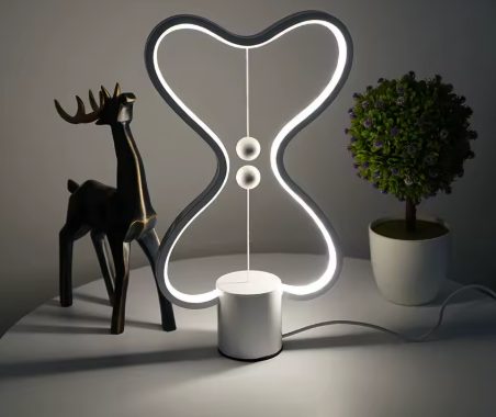 Heng Balance Lamp